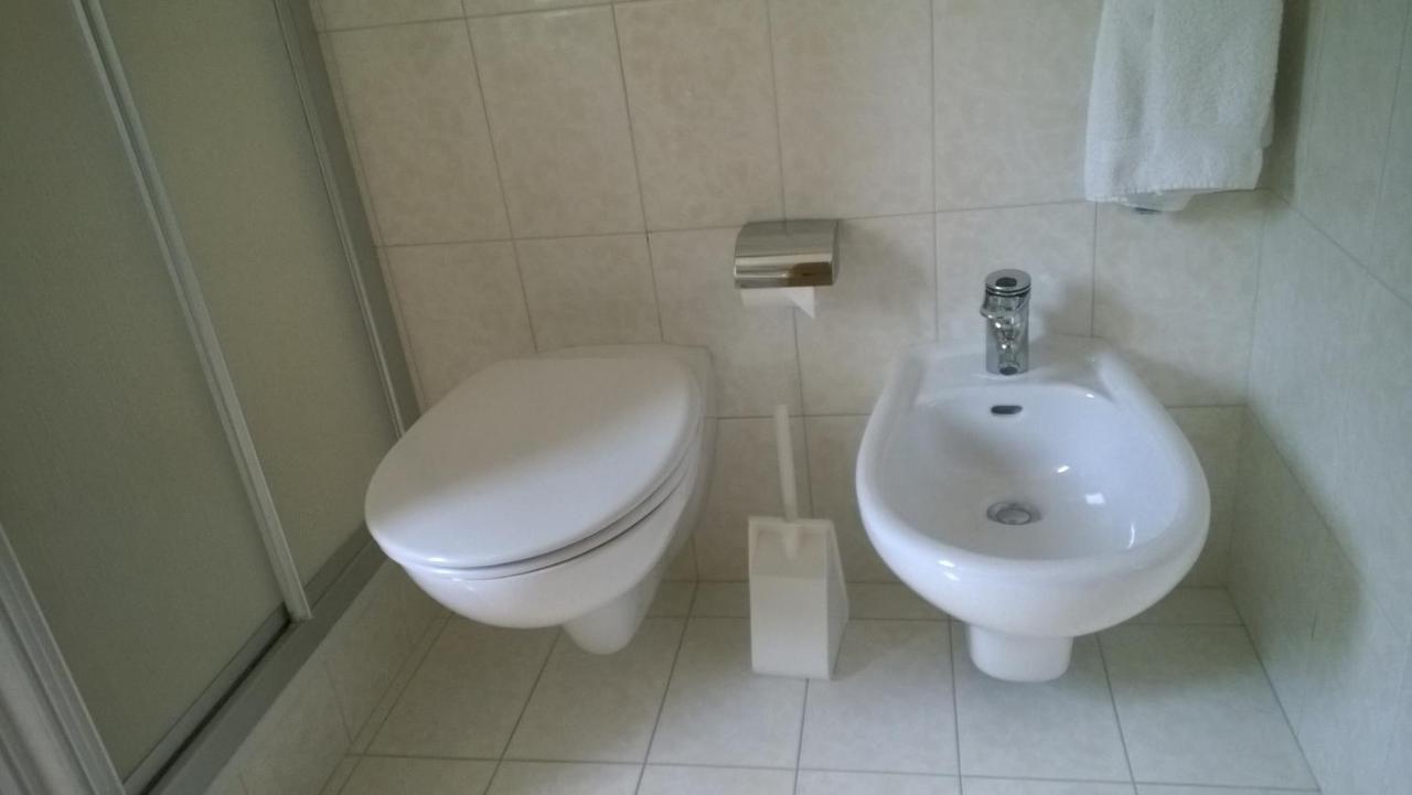 Residence Ploner San Cassiano  Pokoj fotografie
